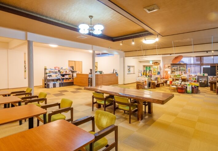 花山温泉薬師の湯の正社員 レストランの求人情報イメージ4