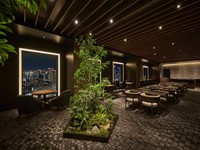 ザロイヤルパークホテルアイコニック東京汐留の配ぜん(サービススタッフ) レストラン 宿泊部門の求人情報イメージ2