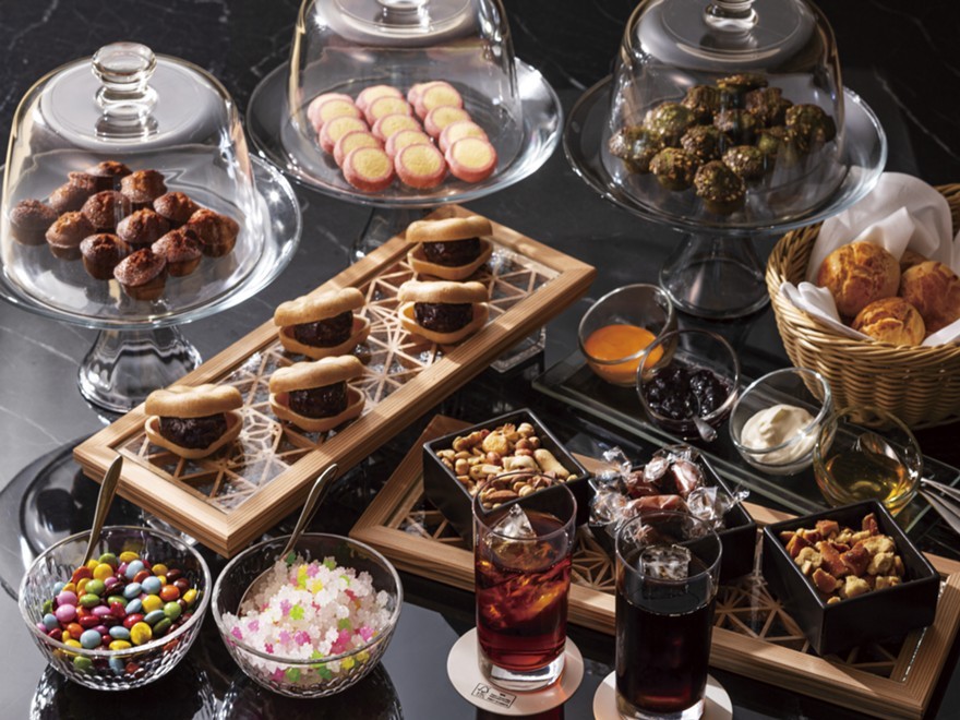 ザロイヤルパークホテルアイコニック東京汐留の配ぜん(サービススタッフ) レストラン 宿泊部門の求人情報イメージ5