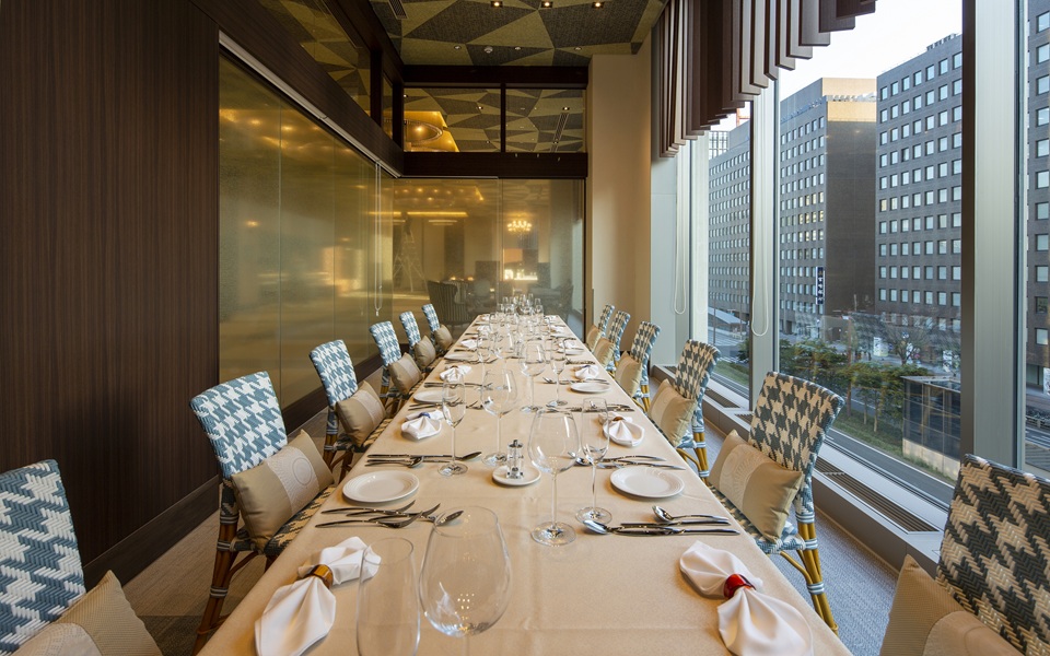 ホテルモントレ福岡の契約社員 レストラン 料飲部門の求人情報イメージ2